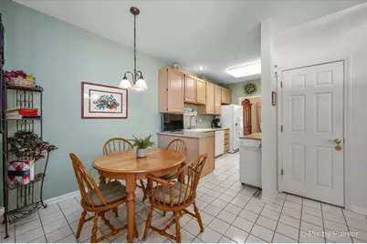 228 Charlotte Place, Cary, IL 60013 - Photo 15