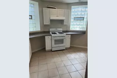 4822 W Berteau #G, Chicago, IL 60641 - Photo 5