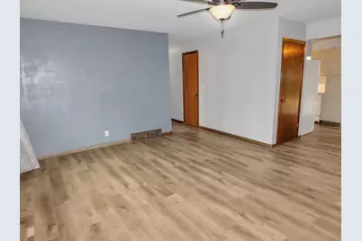 4718 Terrang Trail, Machesney Park, IL 61115 - Photo 5