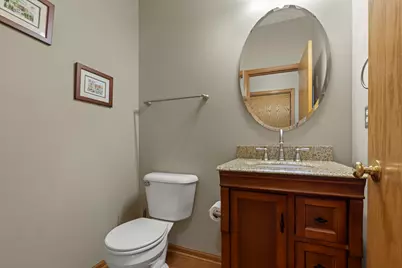 706 W Hampton Avenue, Loves Park, IL 61111 - Photo 13