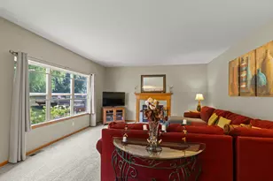 706 W Hampton Ave, Loves Park, IL 61111 - Photo 7