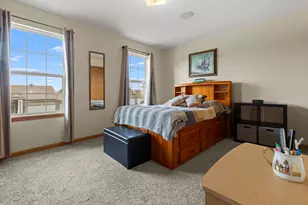 706 W Hampton Ave, Loves Park, IL 61111 - Photo 19