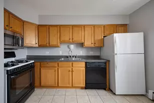 108 Boardwalk St, Elk Grove Village, IL 60007 - Photo 9