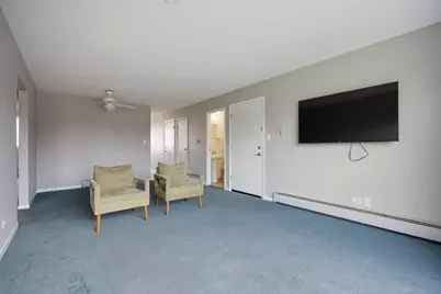 108 Boardwalk Street #2E, Elk Grove Village, IL 60007 - Photo 5