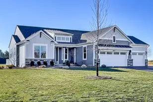 21377 W Sylvan Dr, Mundelein, IL 60060 - Photo 1