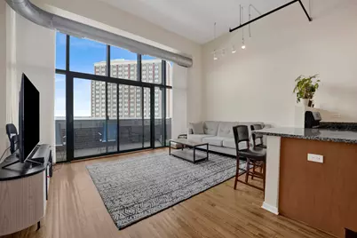 1645 W Ogden Avenue #718, Chicago, IL 60612 - Photo 3