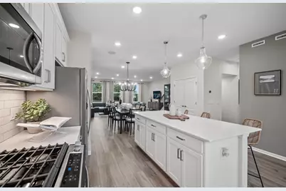 239 Mary Drive #14366, Schaumburg, IL 60193 - Photo 5