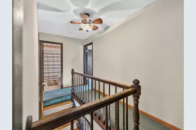 975 W Pine Avenue, Roselle, IL 60172 - Photo 29