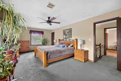 975 W Pine Avenue, Roselle, IL 60172 - Photo 31