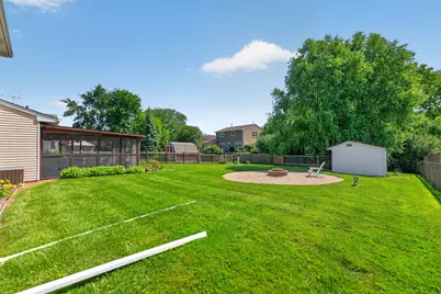975 W Pine Avenue, Roselle, IL 60172 - Photo 49