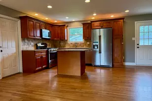 5S481 Glenoban Dr, Naperville, IL 60563 - Photo 3