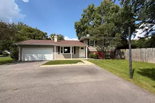 5S481 Glenoban Dr, Naperville, IL 60563 - Photo 33
