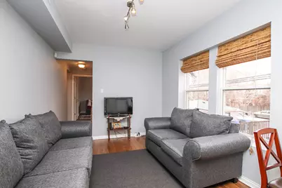 1626 W Farwell Avenue #1F, Chicago, IL 60626 - Photo 3