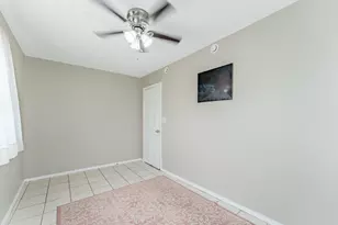 3005 S Pulaski Rd, Chicago, IL 60623 - Photo 27