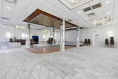 5844 N Milwaukee Avenue, Chicago, IL 60646 - Photo 5