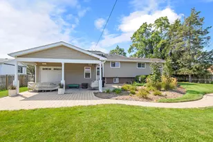 389 W Evergreen Ln, Elmhurst, IL 60126 - Photo 21