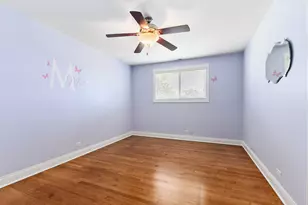 389 W Evergreen Ln, Elmhurst, IL 60126 - Photo 11