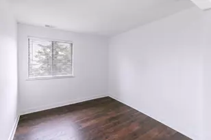 1275 E Baldwin Ln, Palatine, IL 60074 - Photo 17