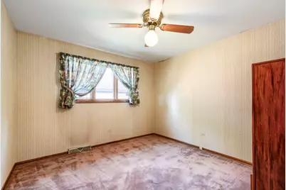 10300 S Central Park Avenue, Chicago, IL 60655 - Photo 19