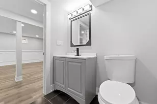 657 E 100th Pl, Chicago, IL 60628 - Photo 13