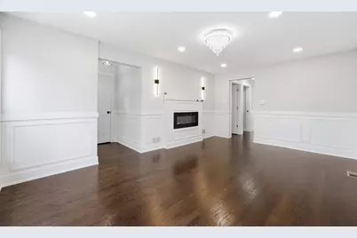 657 E 100th Place, Chicago, IL 60628 - Photo 5