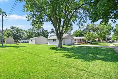 510 Best Avenue, Dekalb, IL 60115 - Photo 15