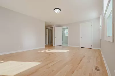 650 Wyngate Lane, Buffalo Grove, IL 60089 - Photo 37