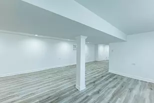7601 S Rhodes Ave, Chicago, IL 60619 - Photo 23