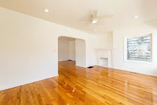 7601 S Rhodes Ave, Chicago, IL 60619 - Photo 5
