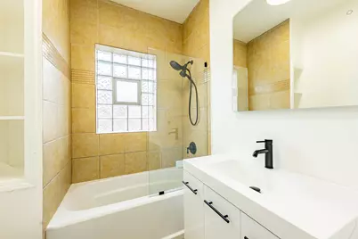 7601 S Rhodes Avenue, Chicago, IL 60619 - Photo 19