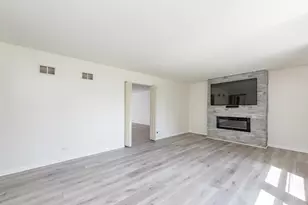 364 Churchill Ln, Gurnee, IL 60031 - Photo 13