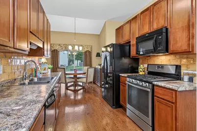 515 N Frieh Drive, Romeoville, IL 60446 - Photo 9