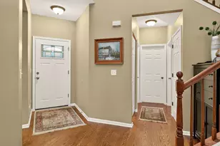 515 N Frieh Dr, Romeoville, IL 60446 - Photo 3