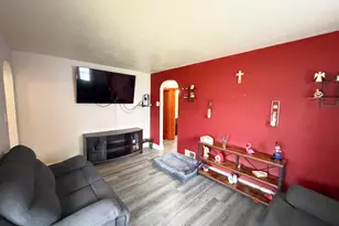 108 S Otter Creek Rd, Streator, IL 61364 - Photo 5