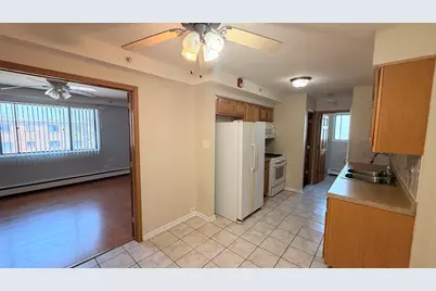 6348 Washington Street #3D, Chicago Ridge, IL 60415 - Photo 5