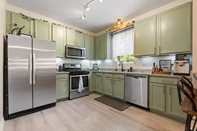 1045 Silver Hill Circle, Joliet, IL 60432 - Photo 5