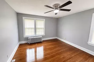 1527 Brookside Ave, Waukegan, IL 60085 - Photo 9