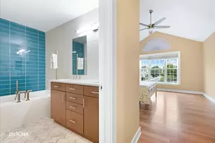 708 Citadel Dr, Westmont, IL 60559 - Photo 23