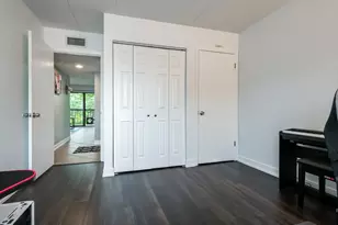 151 E Janata Blvd, Lombard, IL 60148 - Photo 17