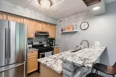 151 E Janata Boulevard #2A, Lombard, IL 60148 - Photo 9