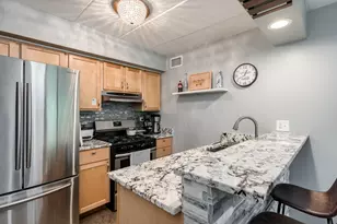 151 E Janata Blvd, Lombard, IL 60148 - Photo 9