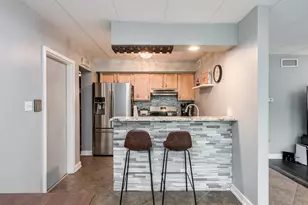 151 E Janata Blvd, Lombard, IL 60148 - Photo 7