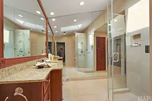 1426 Woodhill Dr, Northbrook, IL 60062 - Photo 19