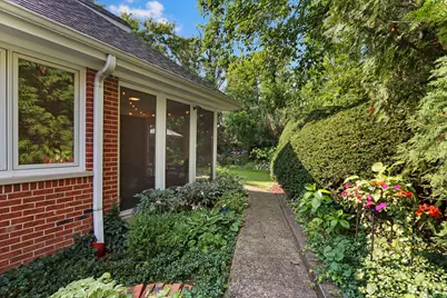 1426 Woodhill Drive, Northbrook, IL 60062 - Photo 31