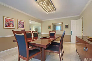 1426 Woodhill Dr, Northbrook, IL 60062 - Photo 5