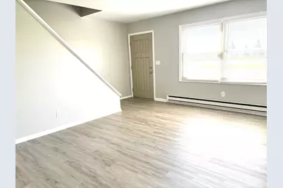 724 Oakton Road, Montgomery, IL 60538 - Photo 5