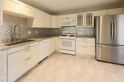 329 Redwing Drive #329, Deerfield, IL 60015 - Photo 9