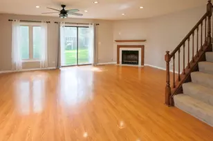 329 Redwing Dr, Deerfield, IL 60015 - Photo 5