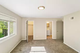 22547 Mission Dr, Richton Park, IL 60471 - Photo 15