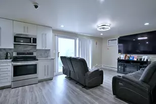 2325 N Neva Ave, Chicago, IL 60707 - Photo 9